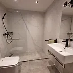 Apartment Sea View Penthouse 10 Min Walking Old Town And Pescadores Albufeira