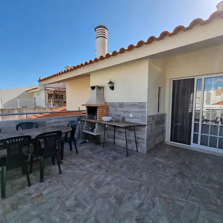 Sea View Penthouse 10 Min Walking Old Town And Pescadores *